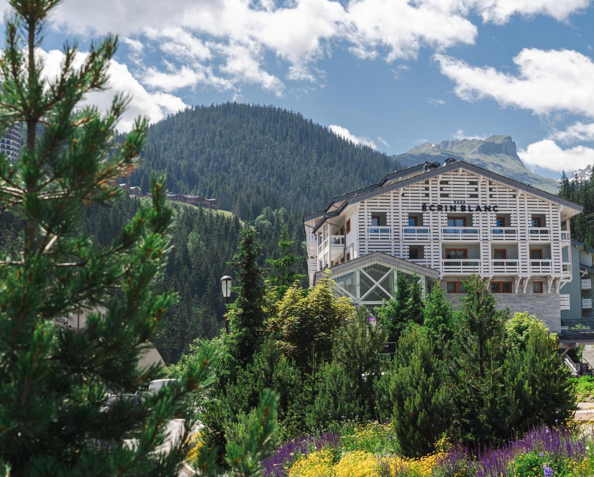 Ecrin Blanc Resort Courchevel - Aquapark Exteriör bild